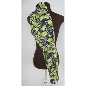 LULAROE LEGGINGS TC NEW NEVER WORN YELLOW AND BLUE